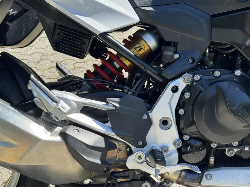Bmw F 900 XR (2020 - 24) (4)