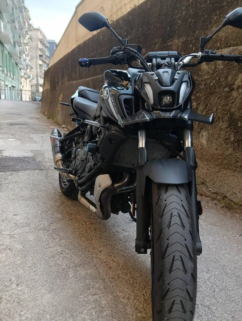 Yamaha MT-07 Pure (2023 - 25)