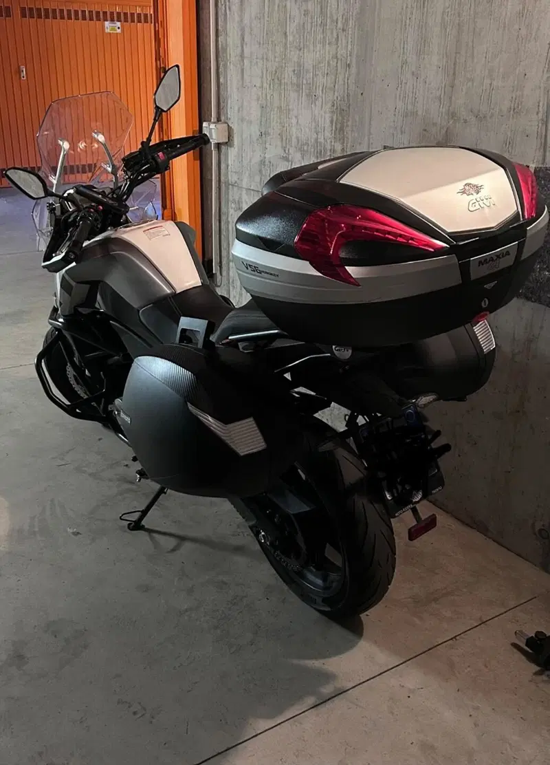 CFMOTO 650MT (2021 - 24) (6)