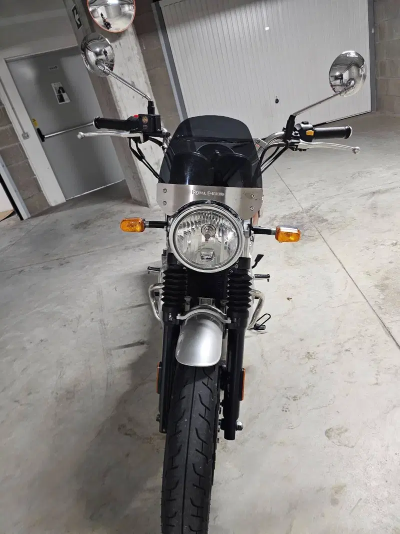 Royal Enfield Interceptor 650 (2021 - 26) (4)