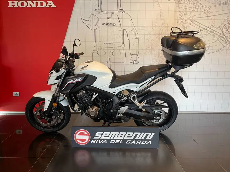 Honda CB 650 F (2017 - 18) (7)