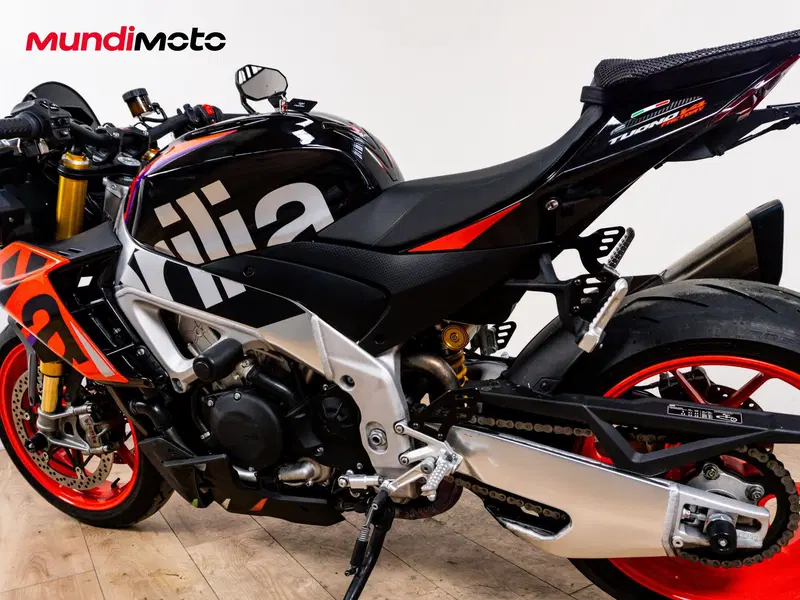 Aprilia Tuono V4 Factory (2025 - 26) (10)
