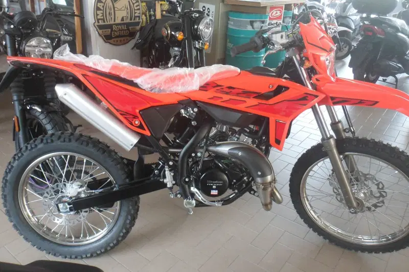 Betamotor RR 50 Enduro (2021 - 26) (2)