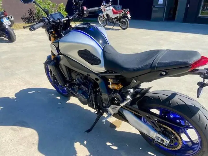 Yamaha MT-09 SP (2021 - 23) (7)