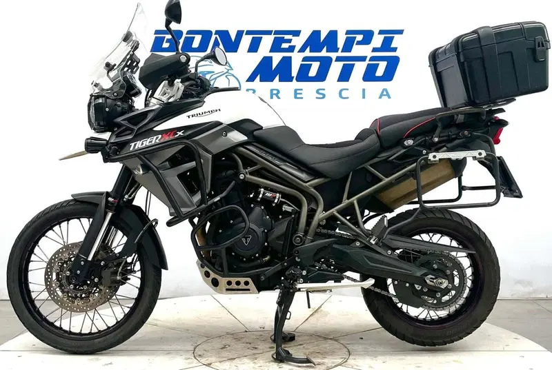 Triumph Tiger 800 XCx (2015 - 17) (2)