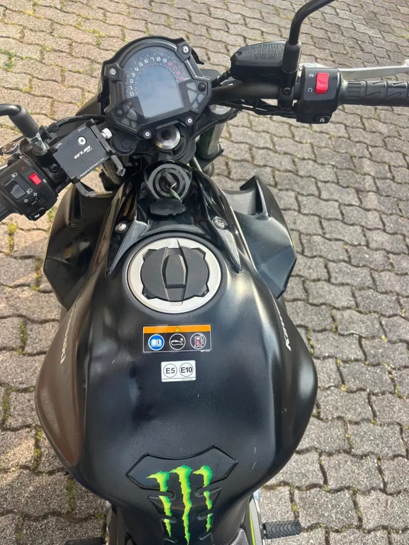 Kawasaki Z 650 (2017 - 19) (5)