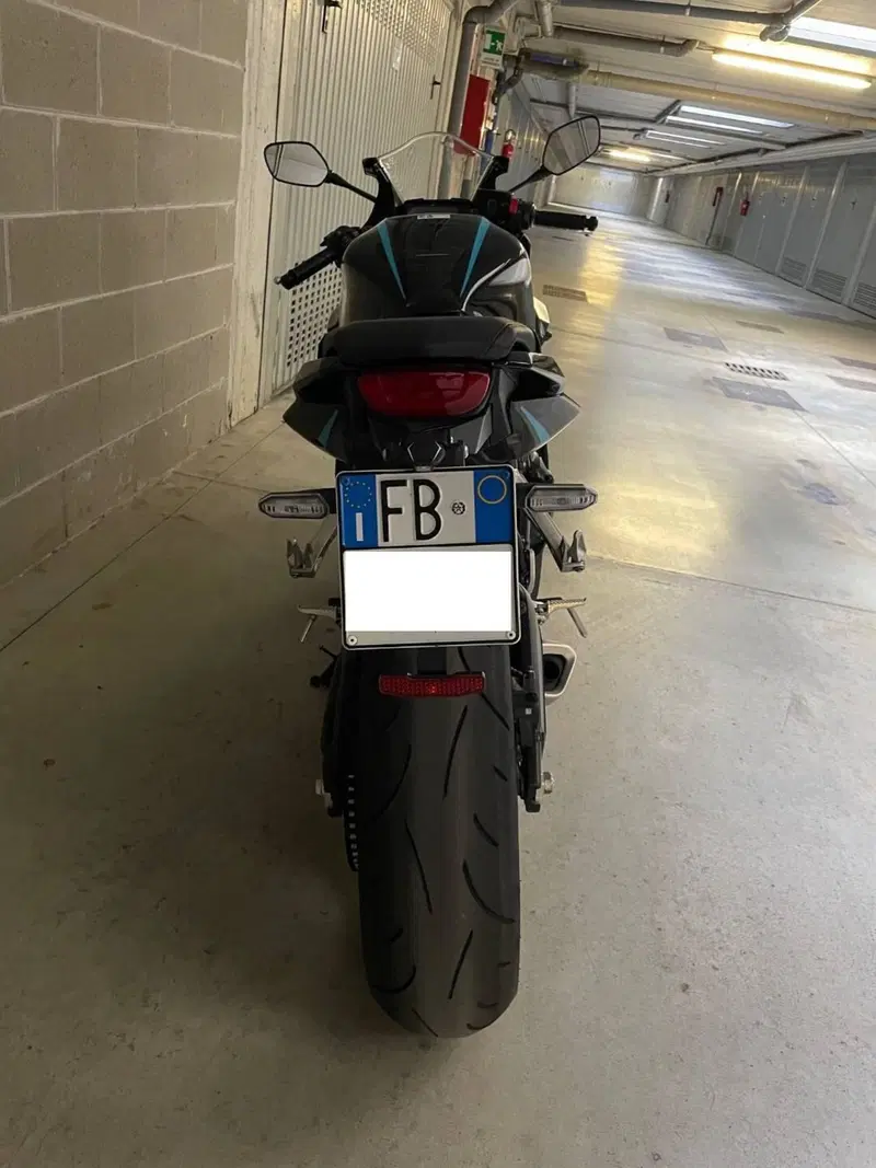 Honda CBR 650 R (2021 - 23)