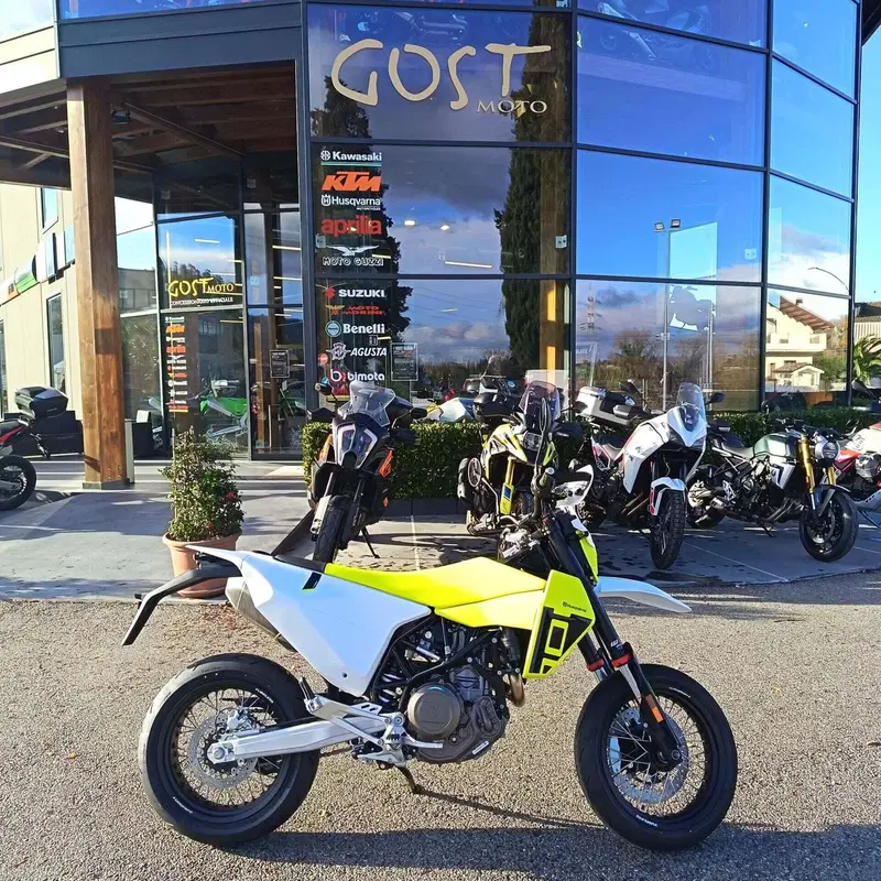 Husqvarna 701 Supermoto (2026)