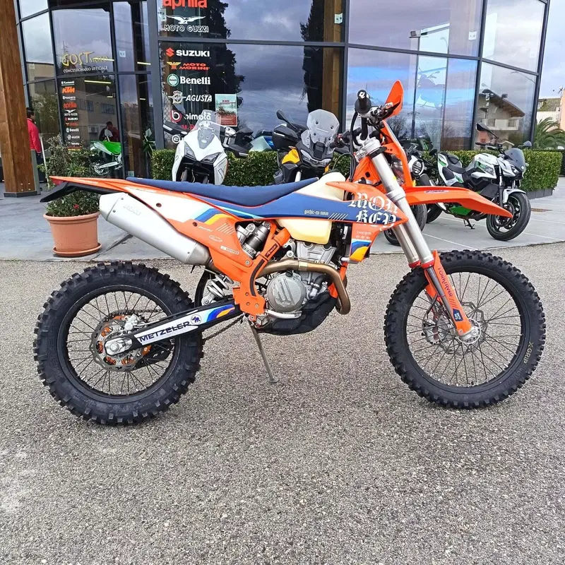 KTM 350 EXC-F Six Days (2024) (2)