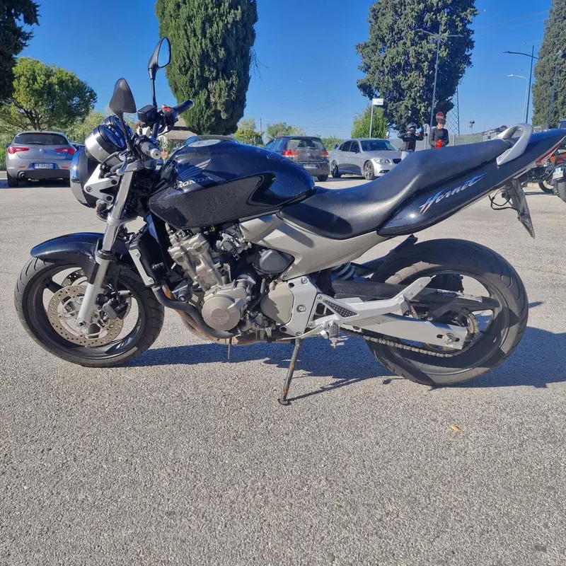 Honda Hornet 600 (2003 - 04) (3)