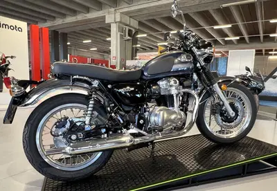 Kawasaki W 800 (2021 - 26) nuova