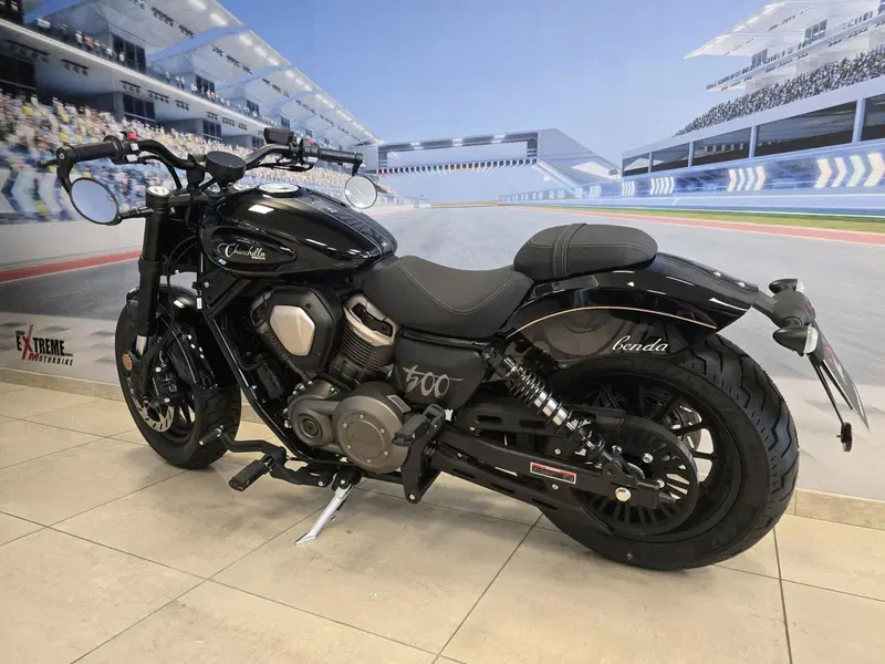 Benda Motorcycles Chinchilla 500 V2 (2025 - 26) (5)