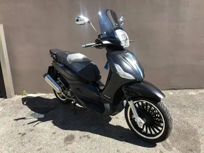 Piaggio Beverly 300 i.e. Police ABS-ASR (2017 - 20) usata