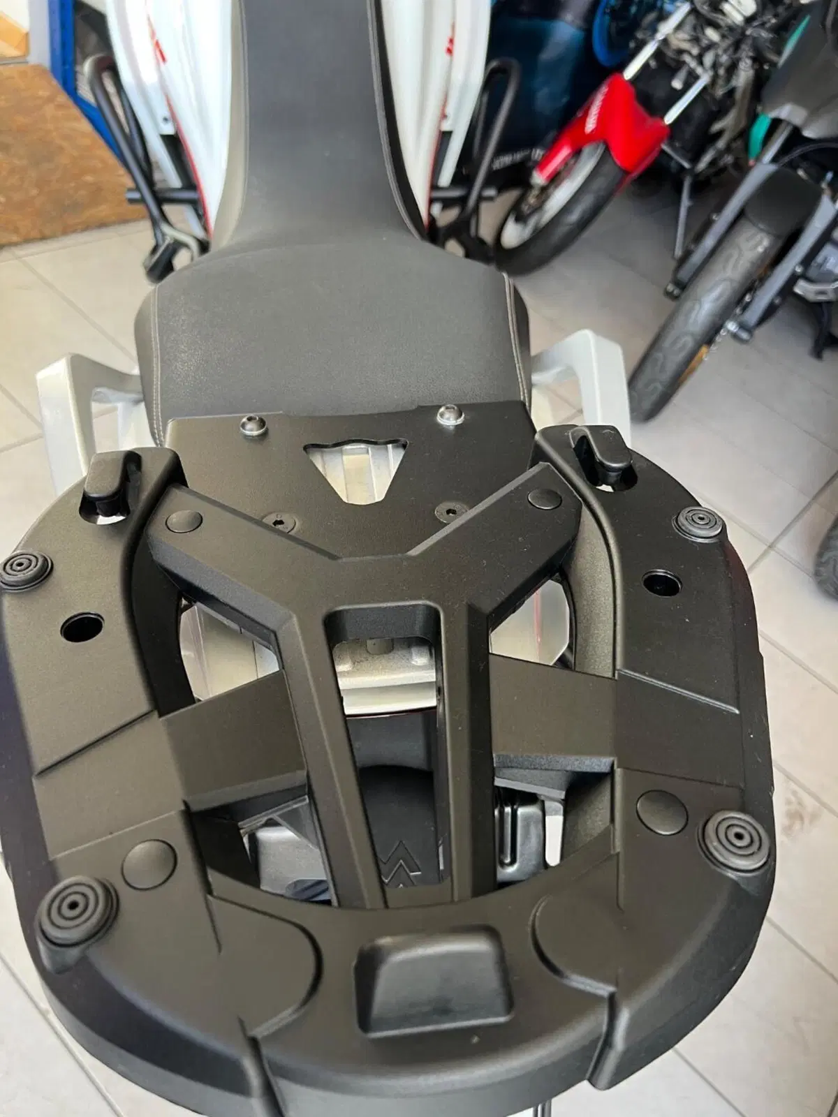 Moto Morini X-Cape 650 (2021 - 26) (4)