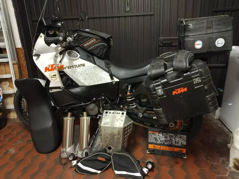 KTM 990 Adventure (2009 - 11) (6)