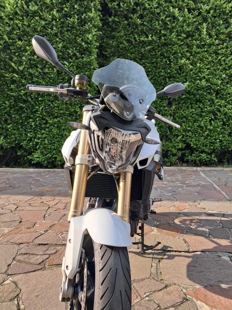 Bmw F 800 R (2015 - 16) (3)