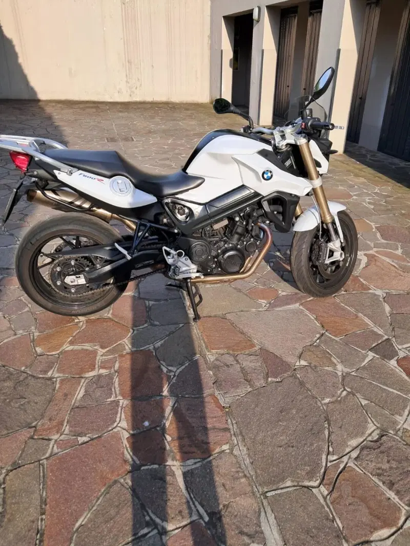 Bmw F 800 R (2015 - 16) (2)