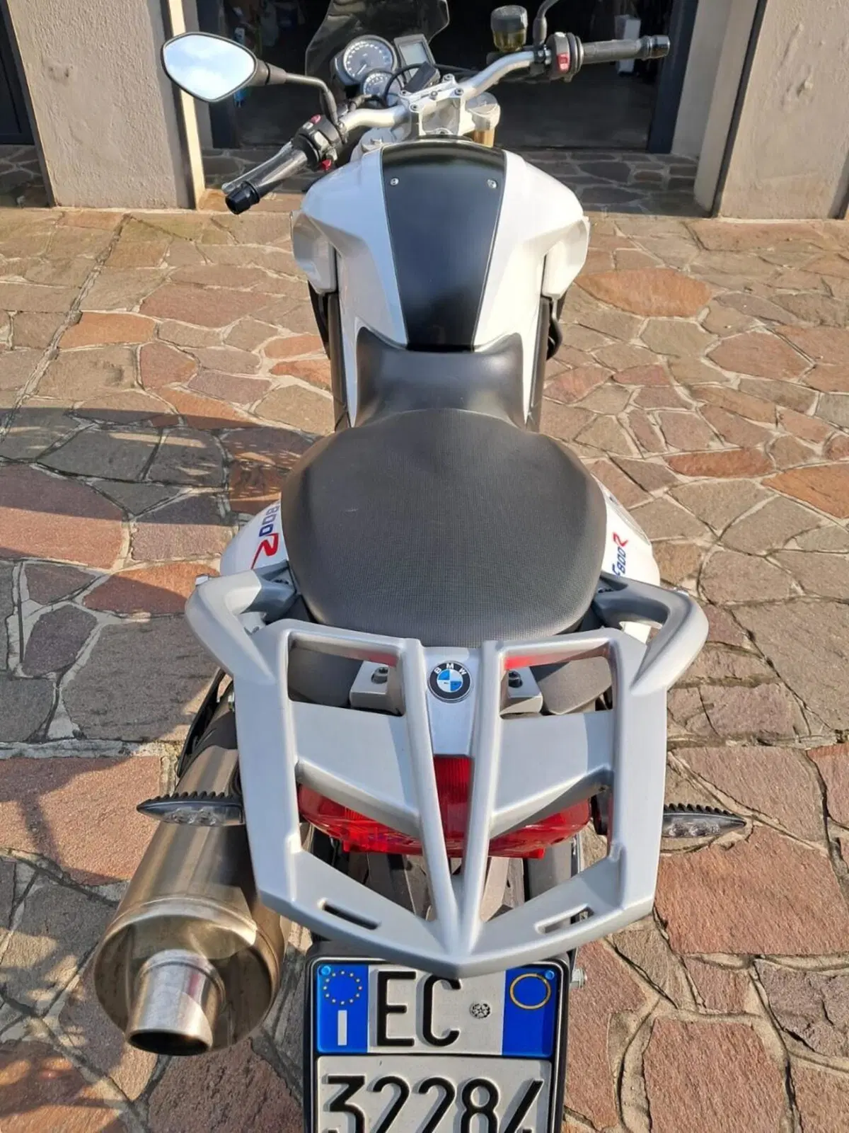 Bmw F 800 R (2015 - 16) (4)