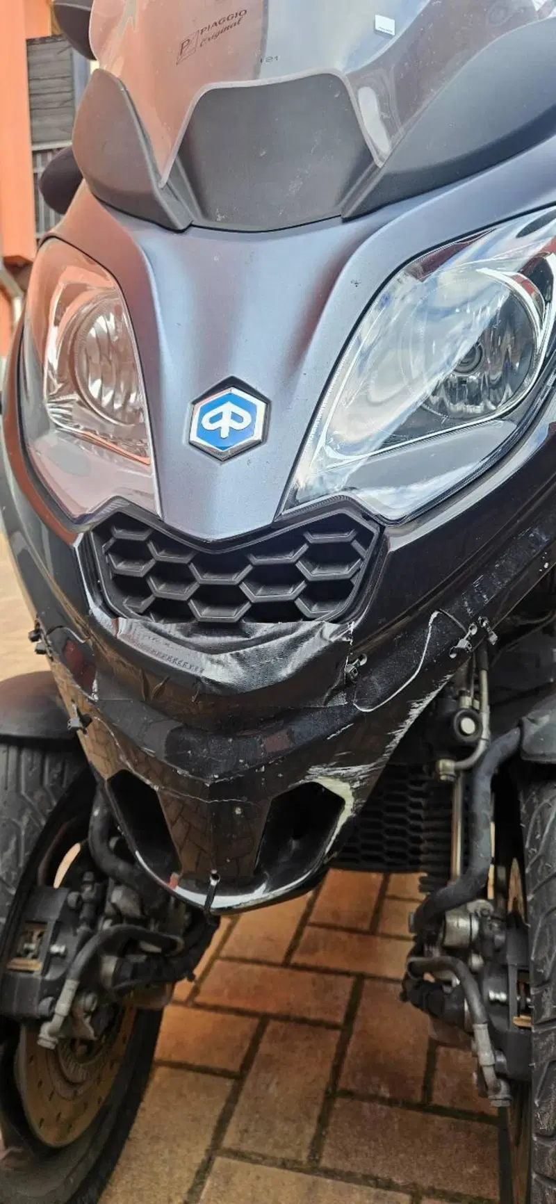 Piaggio MP3 300 Sport ABS Hpe (2021 - 24) (4)