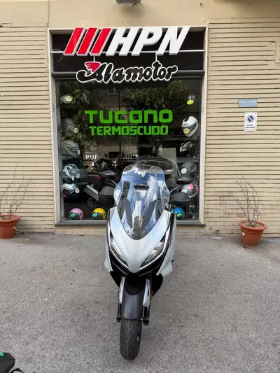 Zontes ZT350-E (2023 - 25) usata