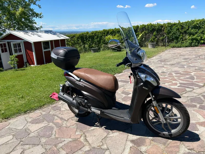 Kymco People 125i One DD (2016 - 17) (2)