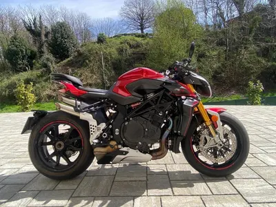 MV Agusta Brutale 1000 RR (2021 - 25) usata