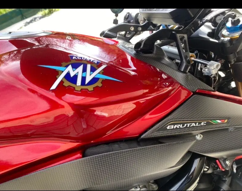 MV Agusta Brutale 1000 RR (2021 - 25) (6)