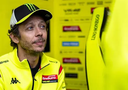 Valentino Rossi: Acosta-Diggia? Eviterei di passare Pedro e guardarlo.... Campionatino a 4 per il nuovo pilota italiano della VR46: Chi dimostrerá di essere piú veloce sarà il favorito