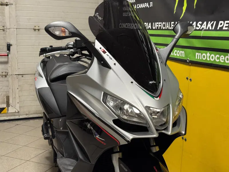Aprilia SRV 850 (2011 - 16) (4)