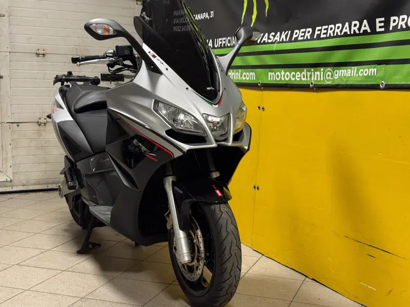 Aprilia SRV 850 (2011 - 16) (7)