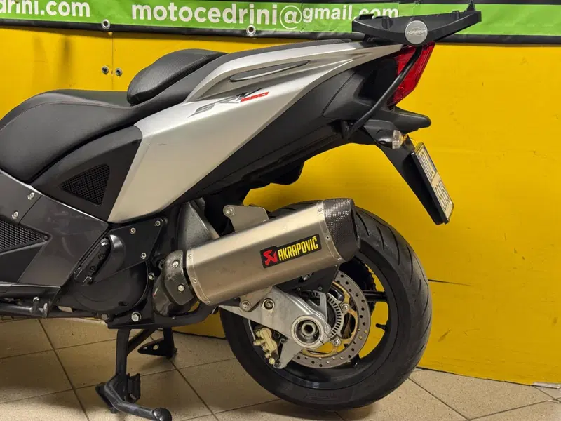 Aprilia SRV 850 (2011 - 16) (9)