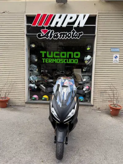 Zontes ZT350-E (2023 - 25) usata
