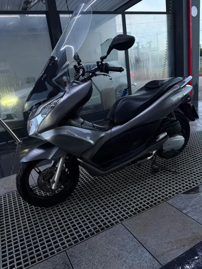 Honda PCX 125 (2009 - 13) (2)