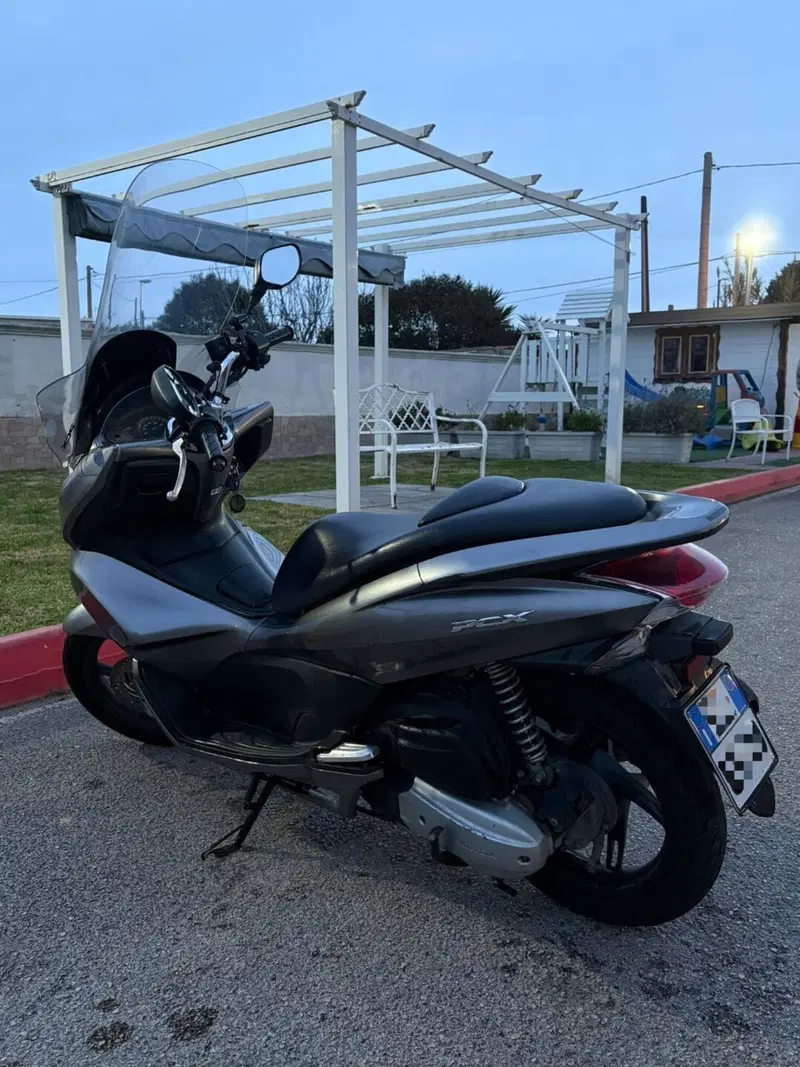 Honda PCX 125 (2009 - 13) (5)