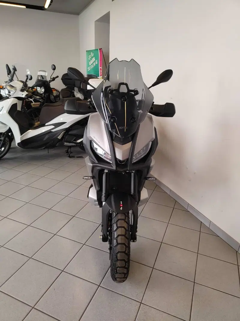Aprilia SR GT 400 (2026) (6)