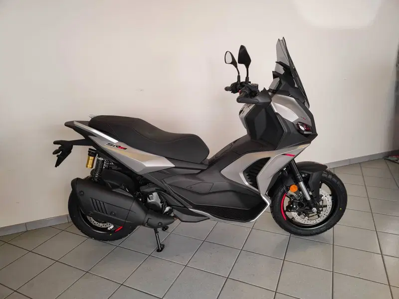 Aprilia SR GT 400 (2026) (8)