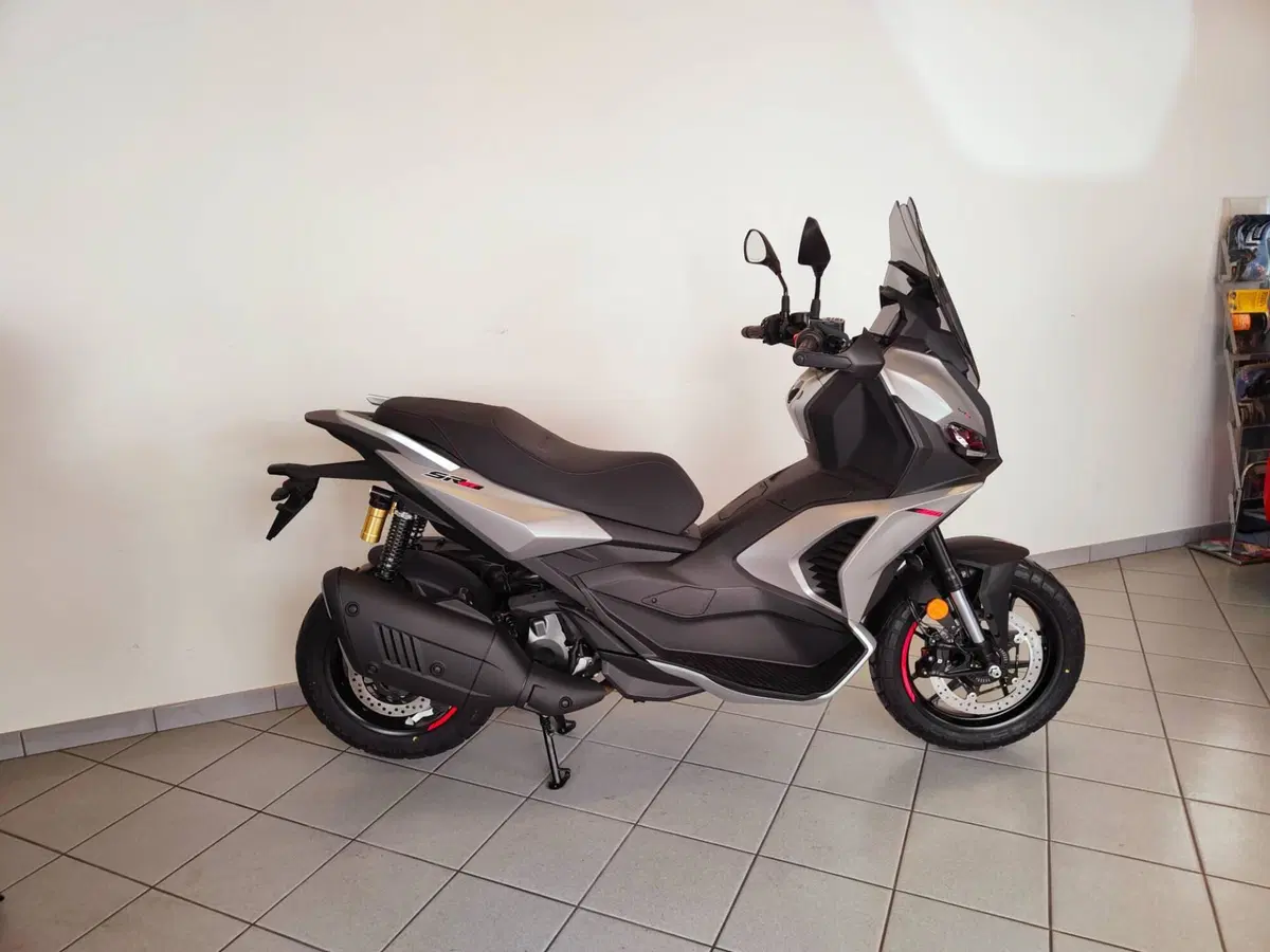 Aprilia SR GT 400 (2026) (10)