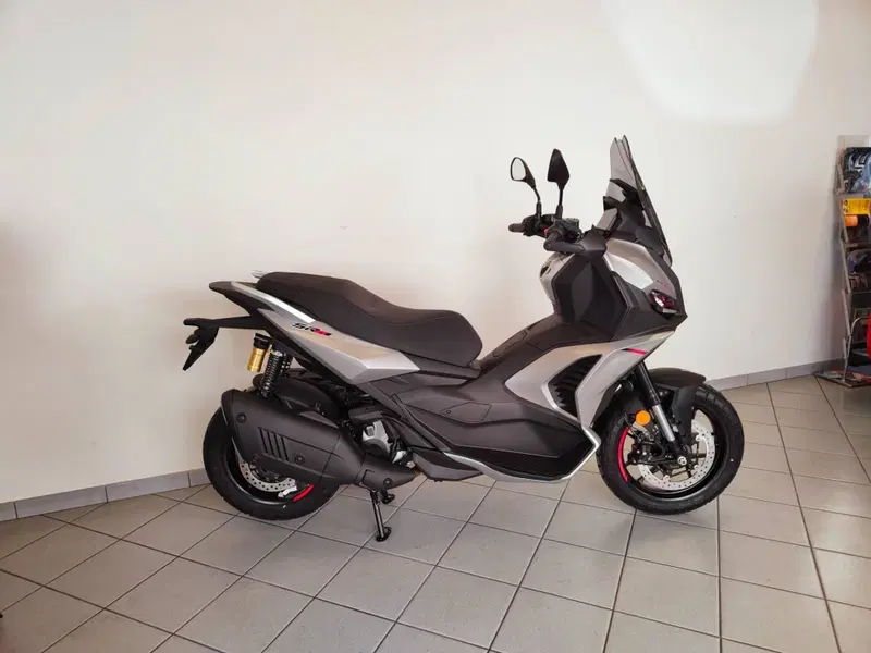 Aprilia SR GT 400 (2026) (10)
