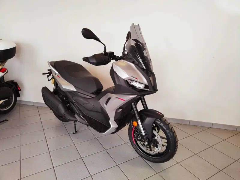 Aprilia SR GT 400 (2026) (13)