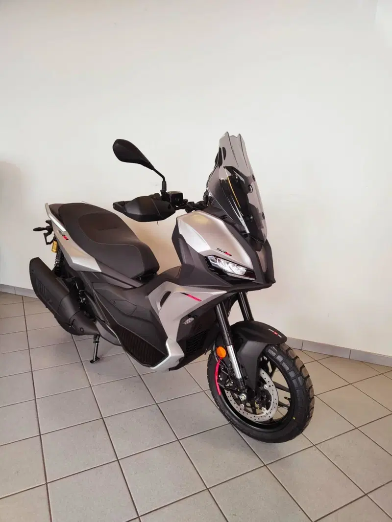 Aprilia SR GT 400 (2026) (14)