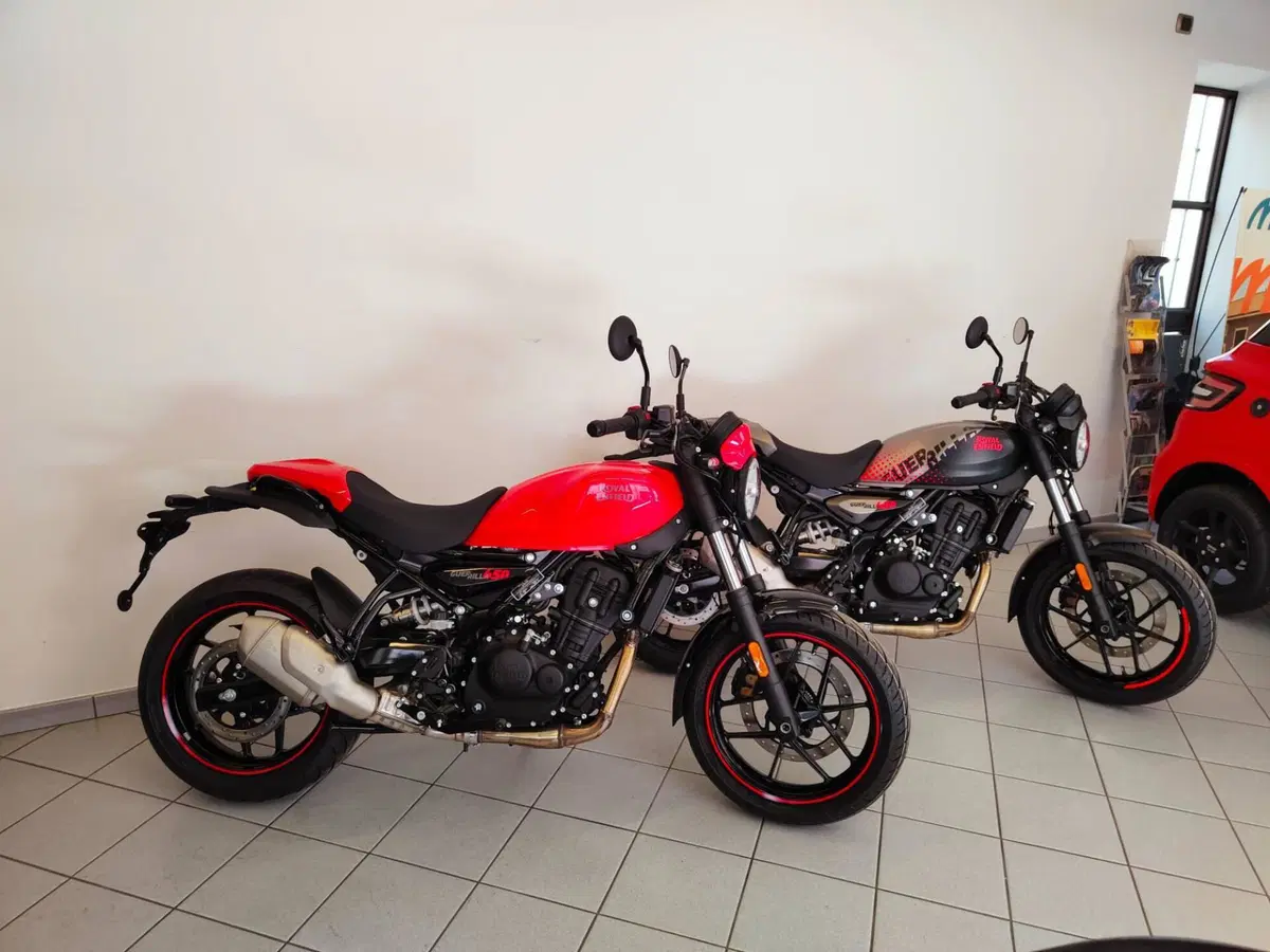 Royal Enfield Guerrilla 450 Apex (2026) (3)