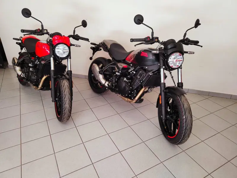 Royal Enfield Guerrilla 450 Apex (2026) (6)