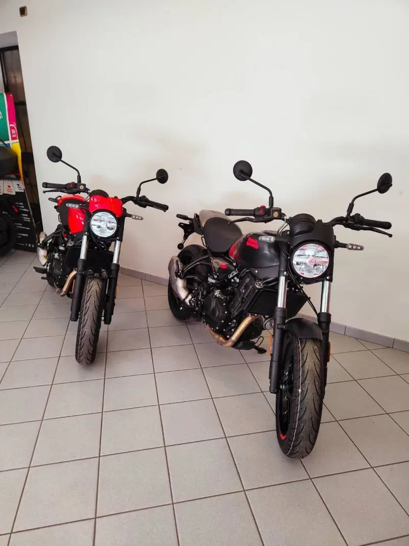 Royal Enfield Guerrilla 450 Apex (2026) (8)