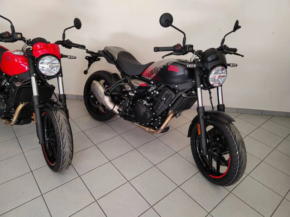 Royal Enfield Guerrilla 450 Apex (2026) (15)