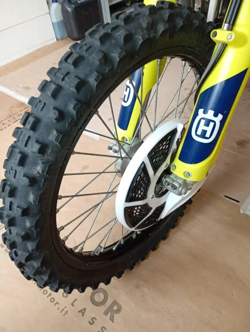 Husqvarna TE 300 (2017) (3)