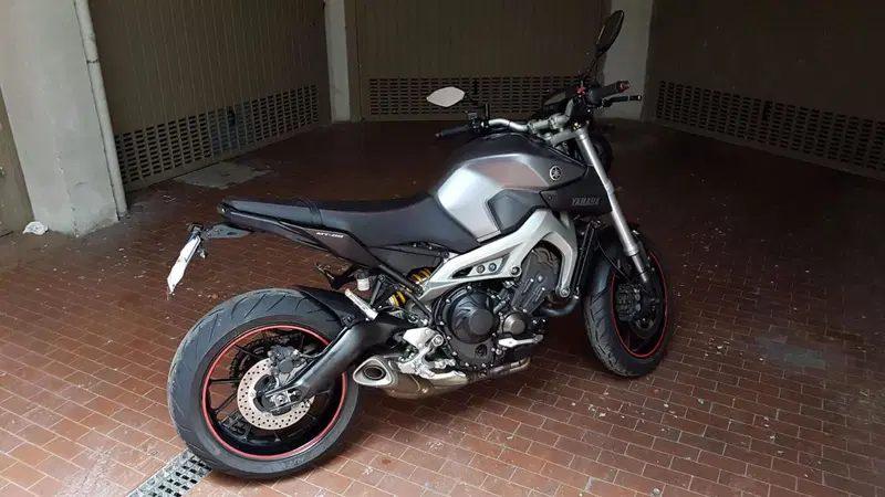 Yamaha MT-09 (2013 - 15) (2)