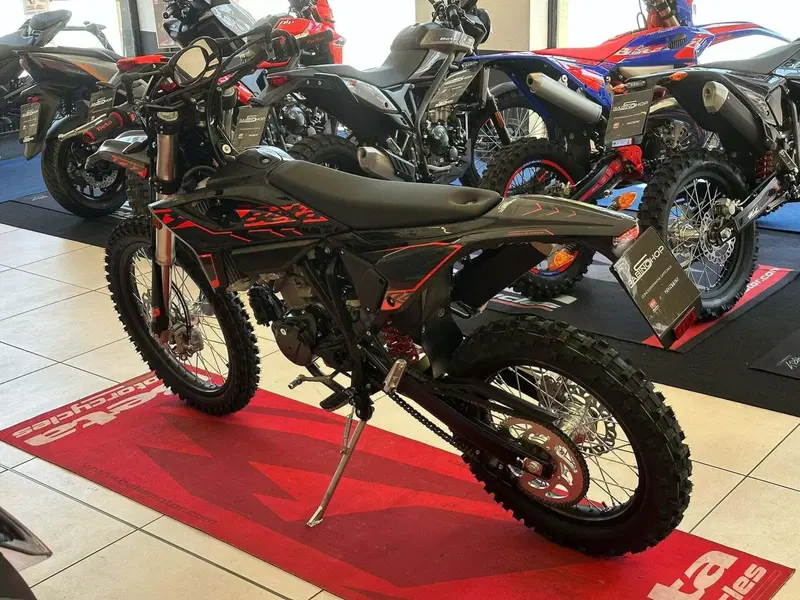 Betamotor RR 125 4T Enduro T (2025 - 26) (5)