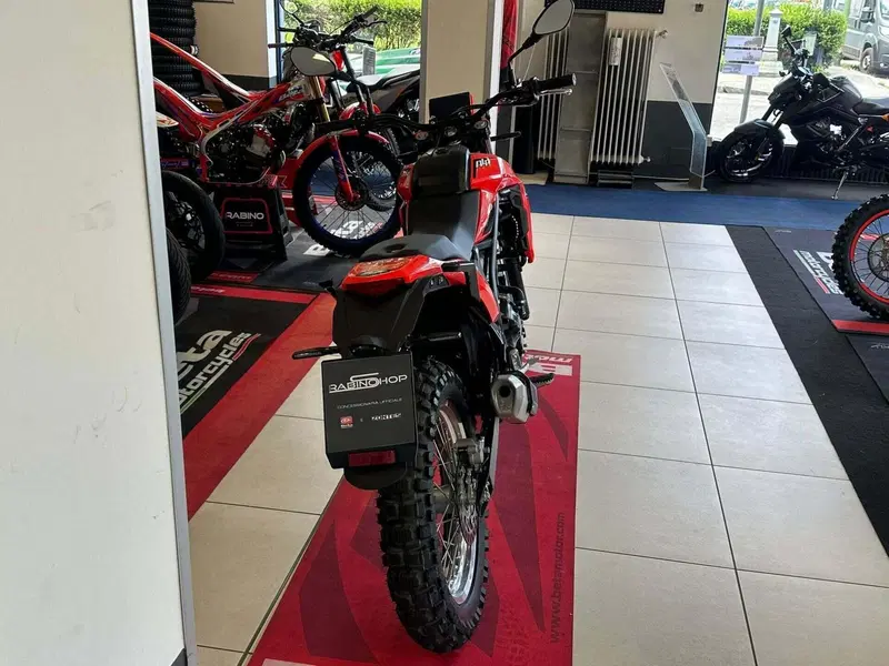 Betamotor Alp 4.0 (2024 - 26) (4)