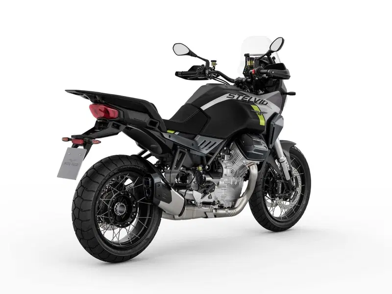 Moto Guzzi Stelvio (2024 - 26) (5)
