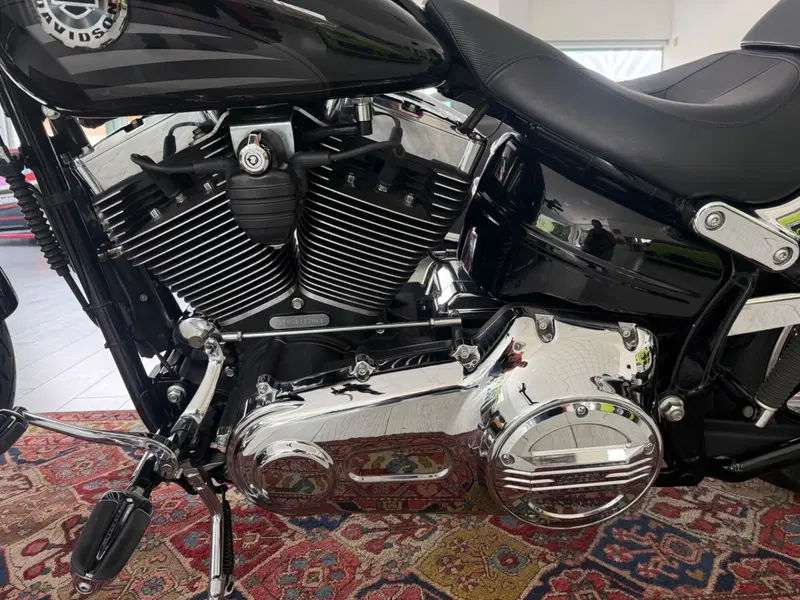 Harley-Davidson 1690 Breakout (2013 - 17) - FXSB (7)